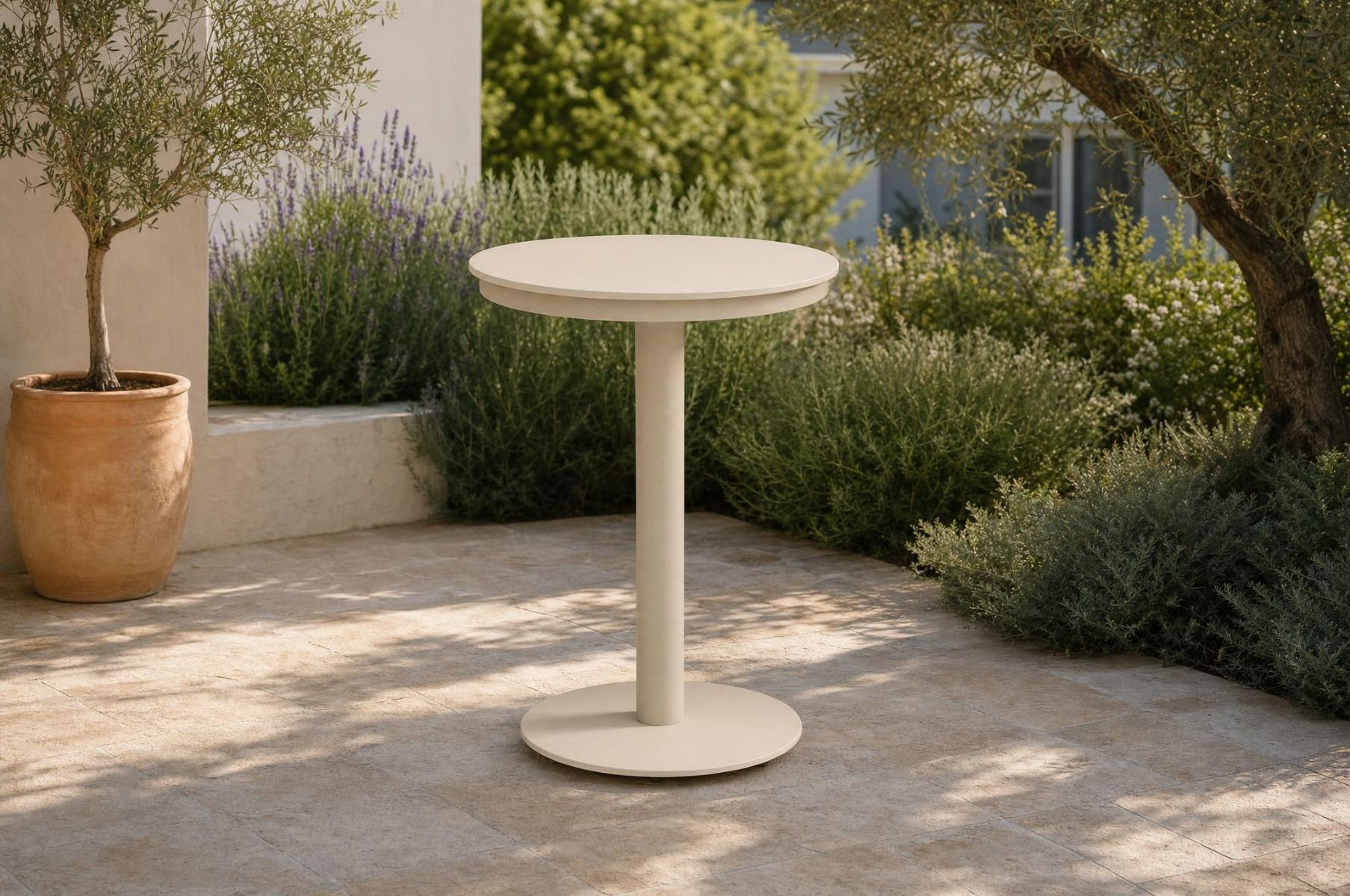 Coco Amici side table