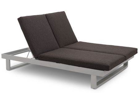 Lifestyle Massimo ligbed met kussen wit/dark grey