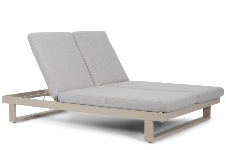 Lifestyle Massimo ligbed met kussen loft/earth