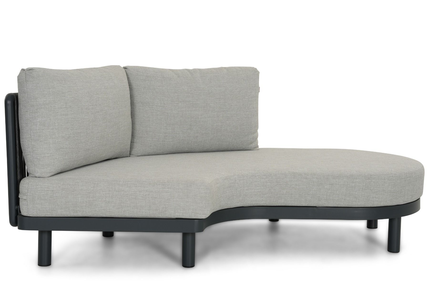 Santika Nanda Chaisse Longue links