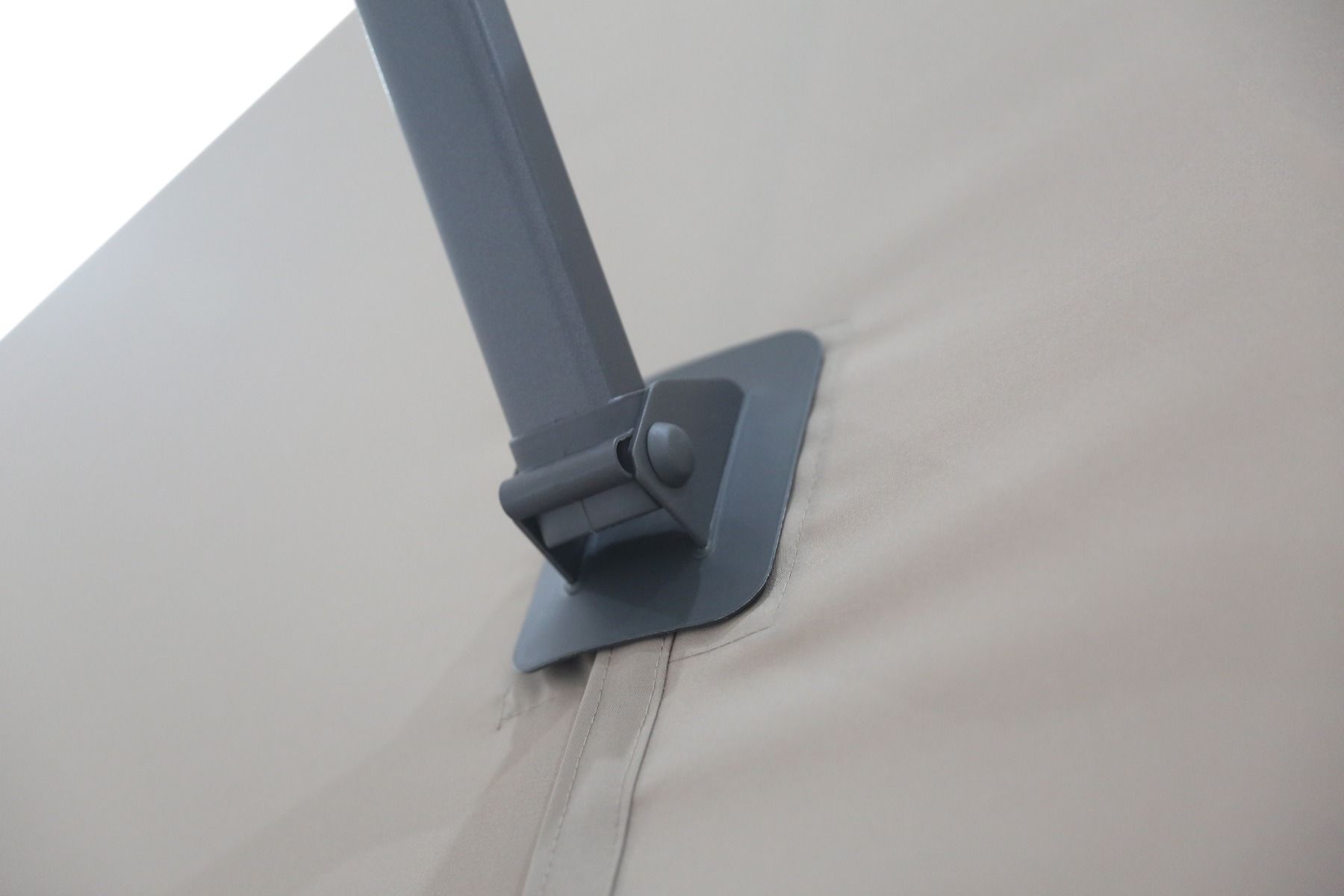 Camello Diego zweefparasol 3x3m S1 (excl. voet)