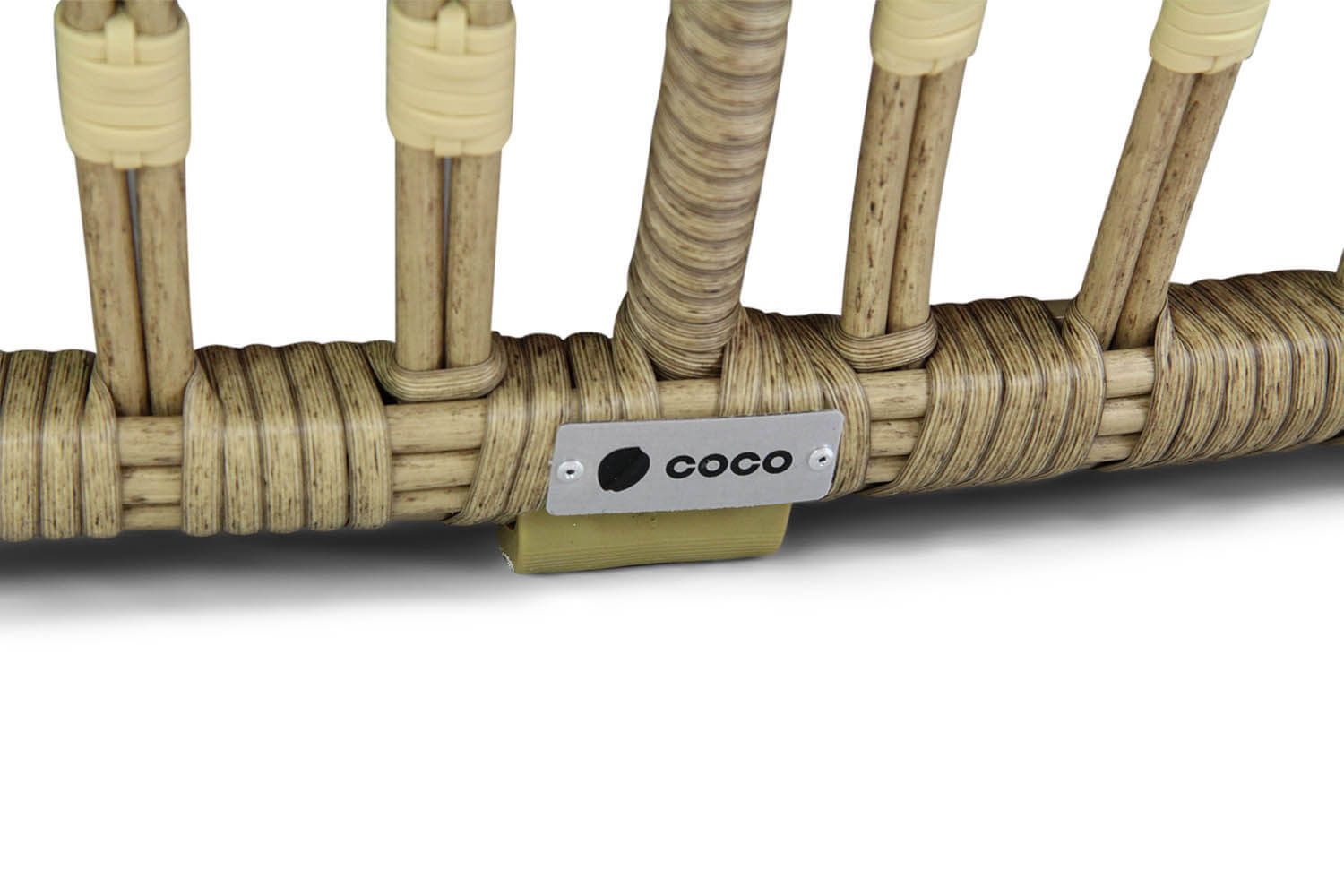 Coco Resort daybed thumbnail