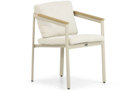 Erkak chochqa bilan jinsiy aloqada bolgan ayollar Kal mushuk bilan jinsiy aloqa