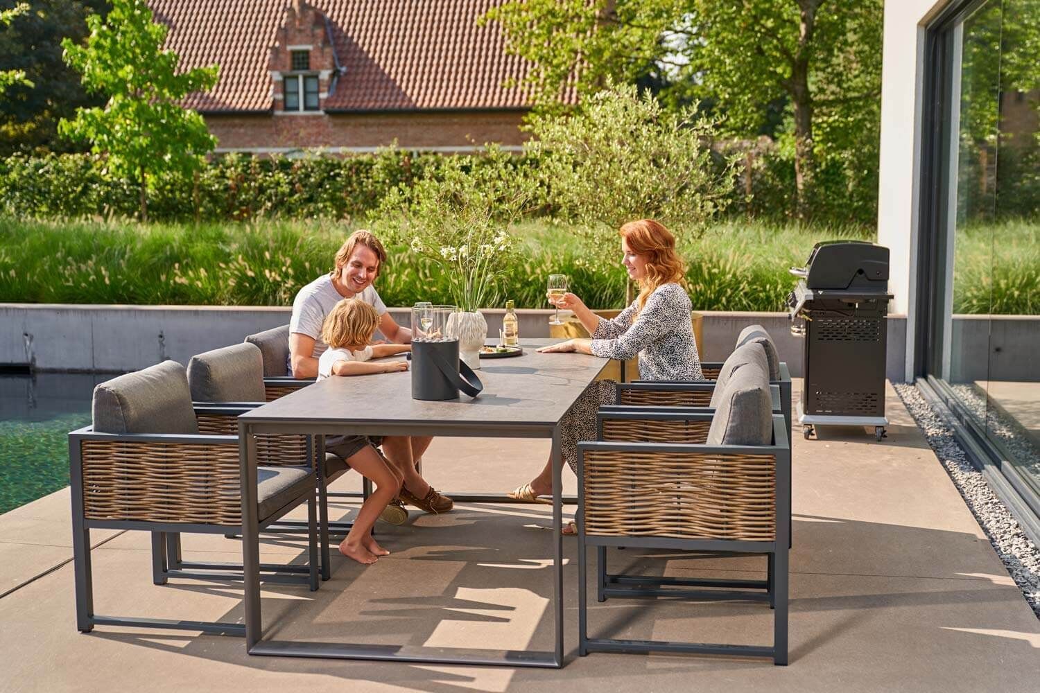 Santika Salviano/Zaga 220 cm  dining tuinset 7-delig