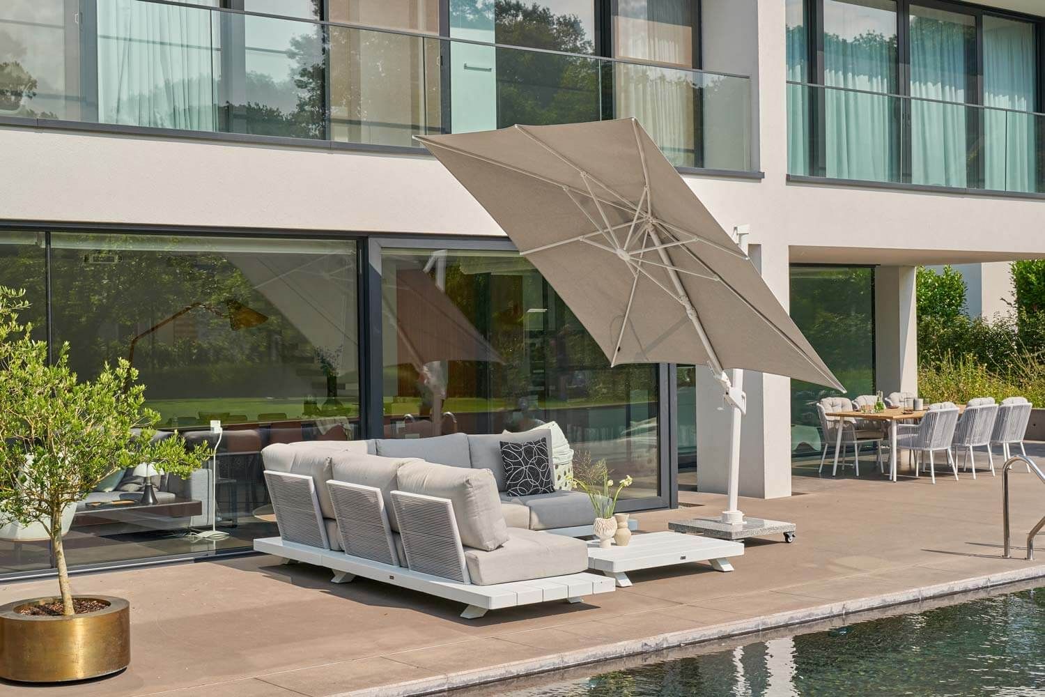 Santika Belize Deluxe parasol 300 cm x 300 cm white frame/ grey fabric (excl.voet)