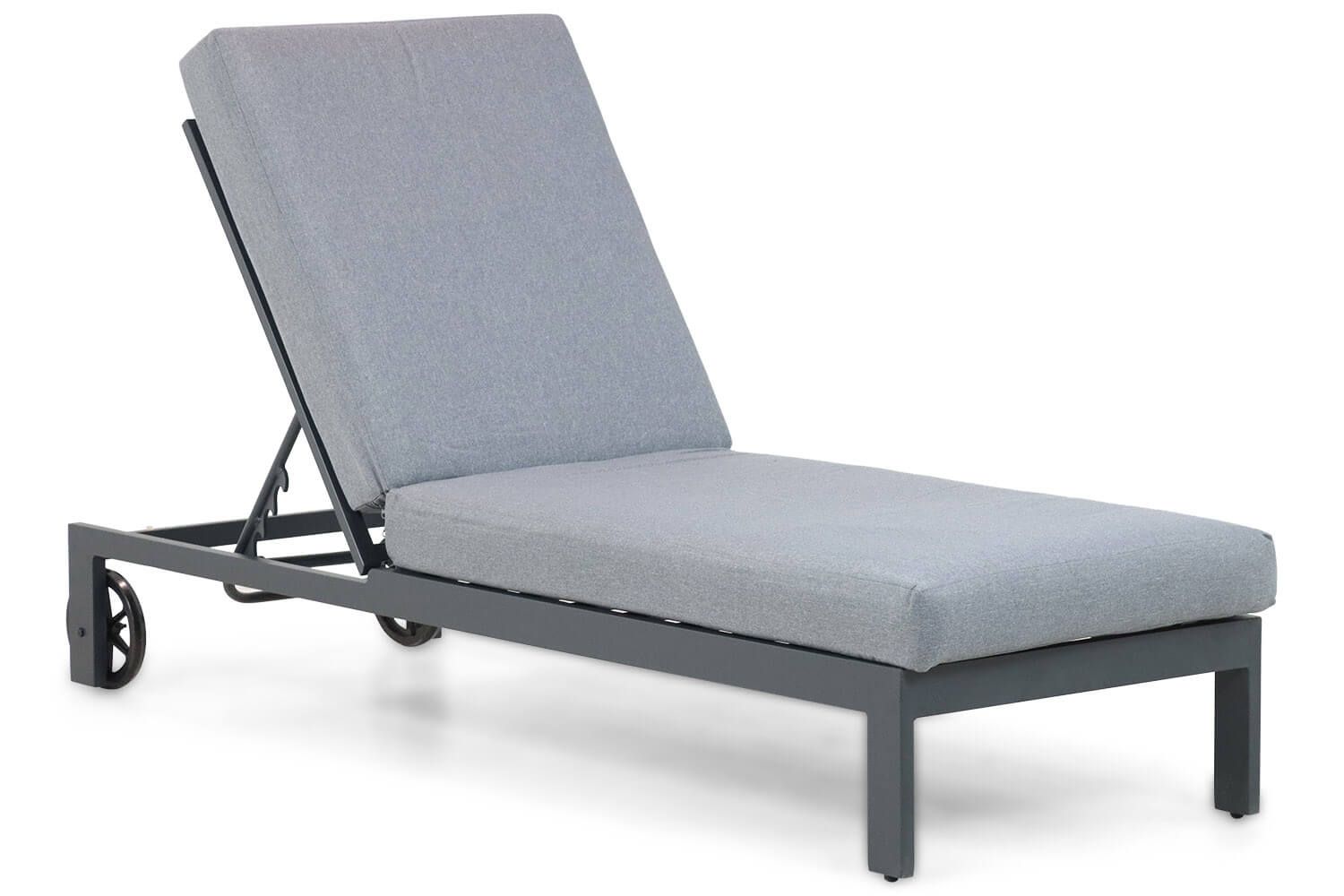 Santika Mulsanne lounger thumbnail