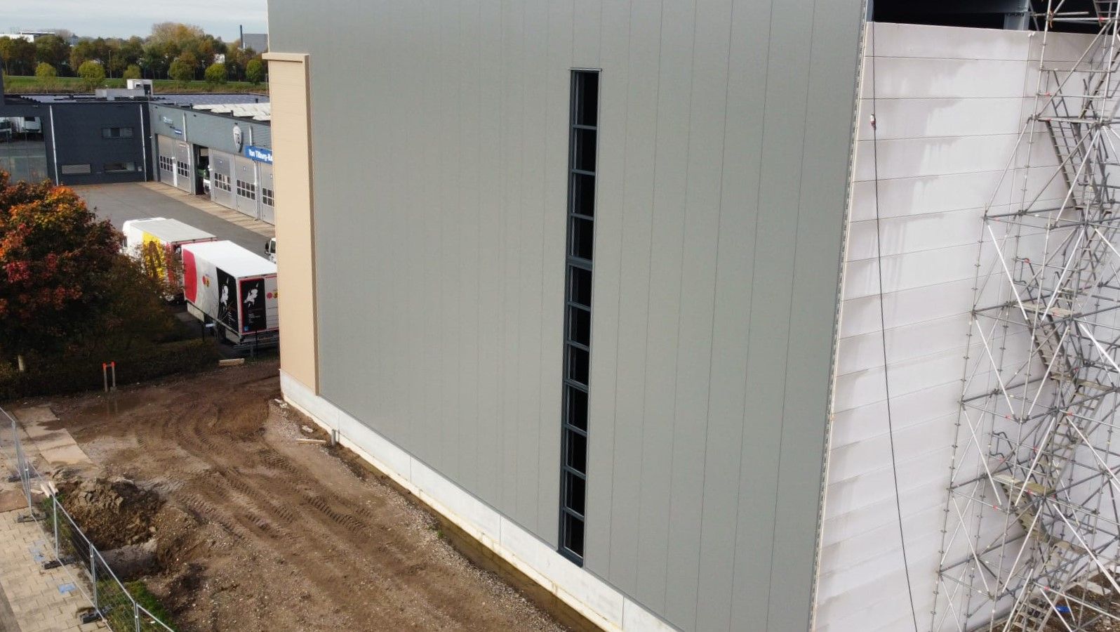 Aanbrengen van de eerste muren