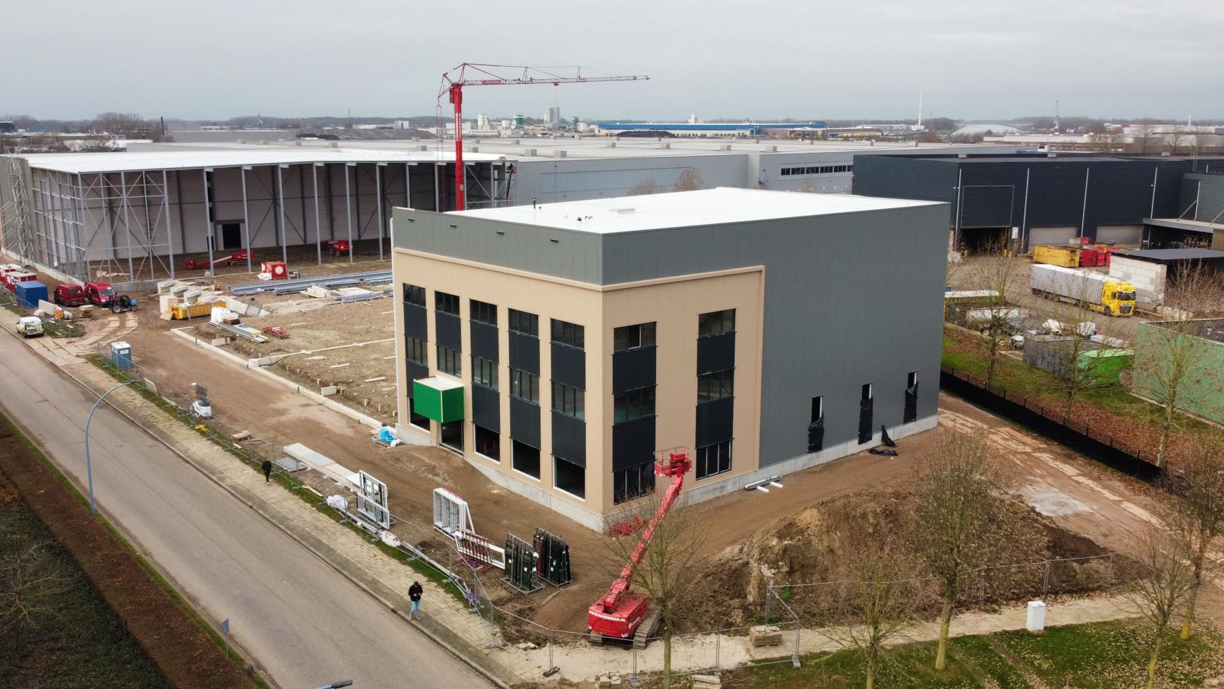 Aanbrengen van de eerste muren