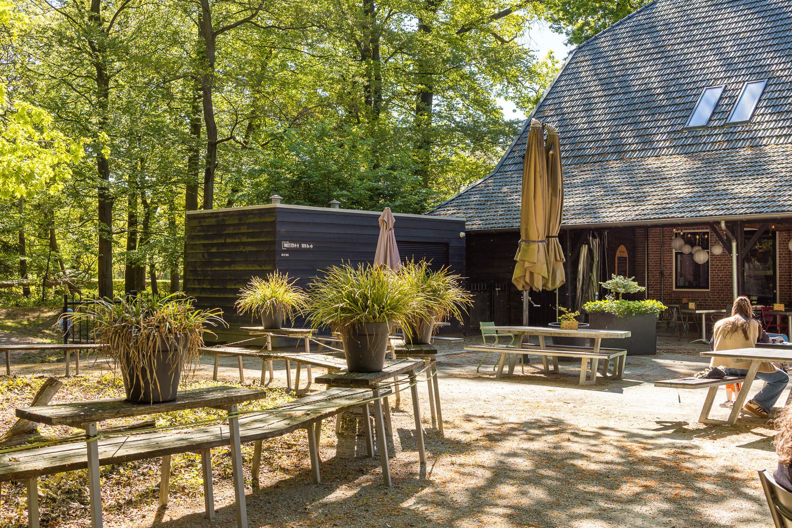 Terras tussen het groen in de omgeving van Oosterhout