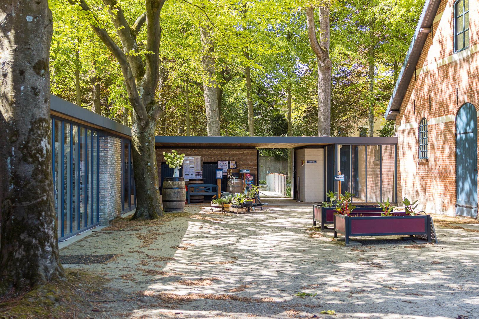 Historische kloosteromgeving aan de Kloosterdreef in Oosterhout