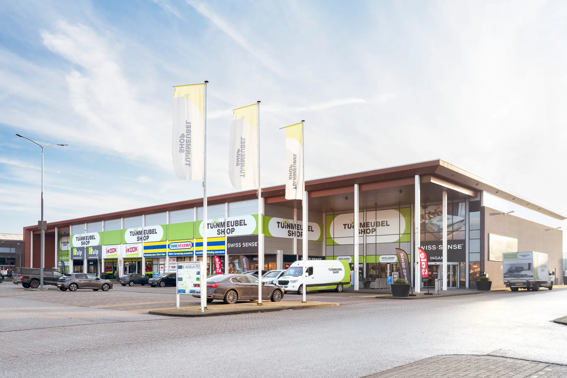 Tuinmeubelshop Experience Store XXL Veenendaal – voorzijde pand